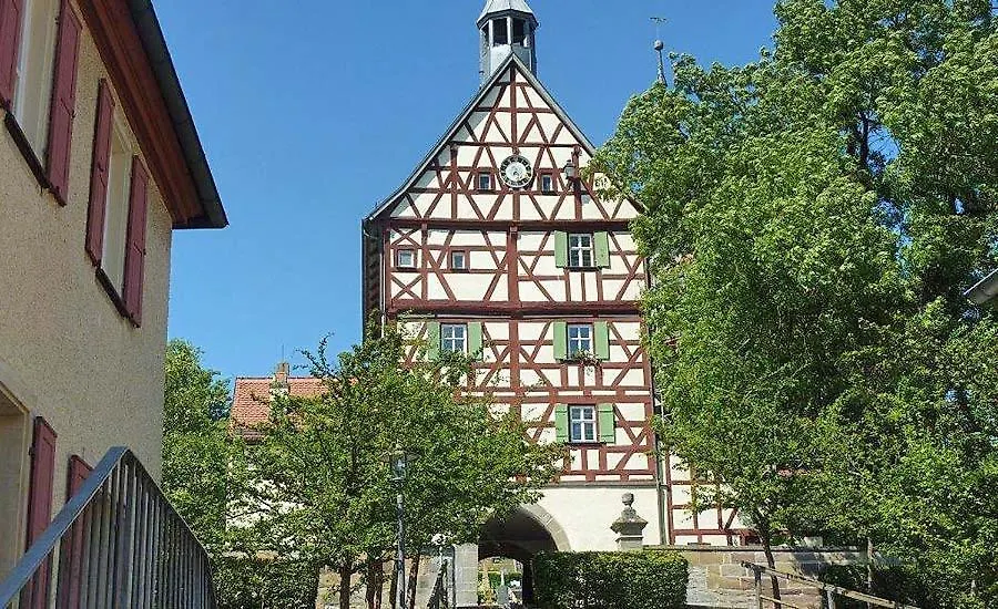 Apartment Gräfin von Paris - Appartement mit Saunanutzung Burgbernheim Deutschland